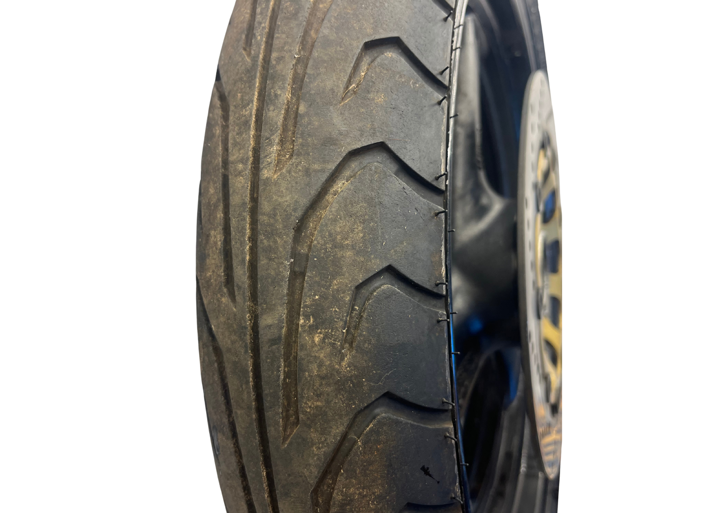 Roata fata - Janta - Disc - Anvelopa 110 70 17 Dunlop Suzuki Bandit