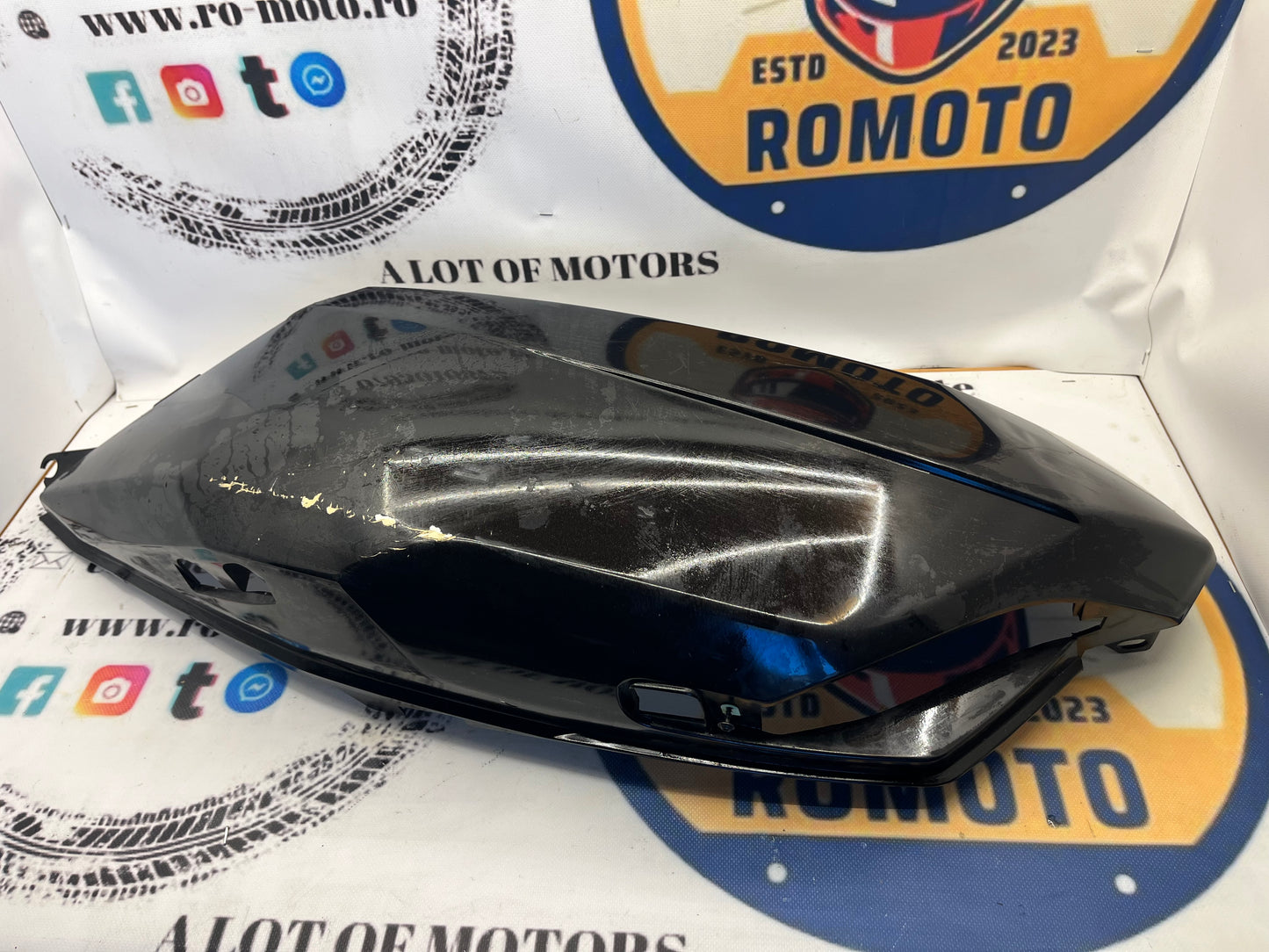 Carena posterioara dreapta Peugeot Satelis