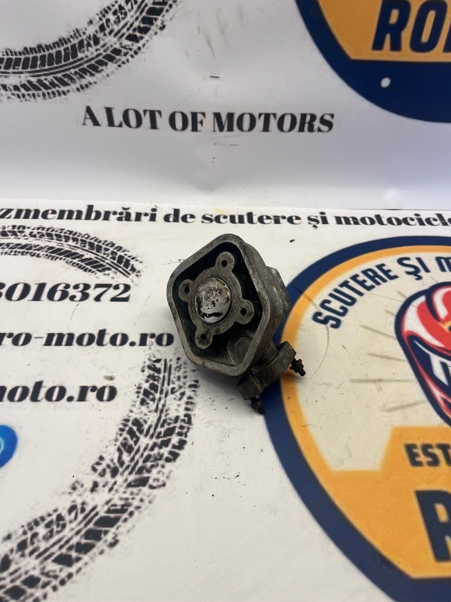Piston si cilindru racire apa Peugeot Speedfight