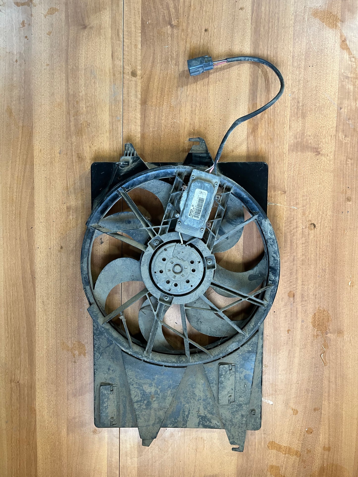 Electroventilator Ford Mondeo 2.0 diesel 2000-2005