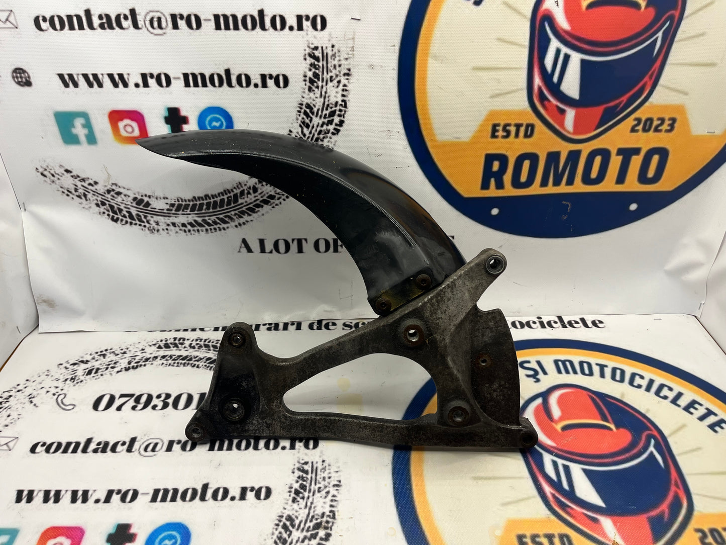 Suport roata Honda SH 125i + aparatoare noroi spate - aripa