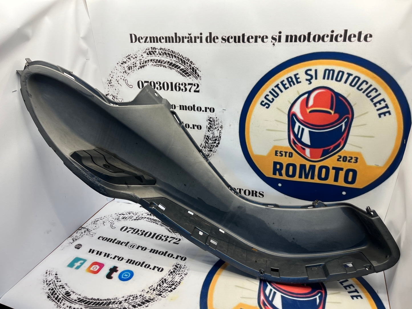 Carena pod pedalier dreapta Piaggio X9