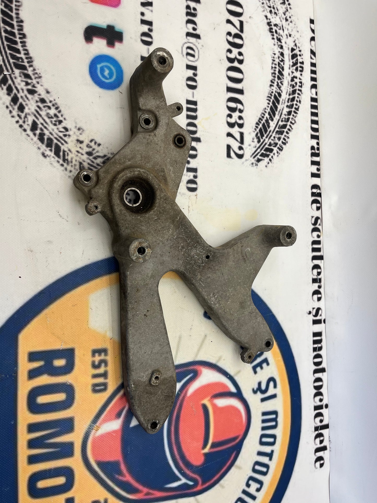 Suport roata spate Kymco Yager Dink