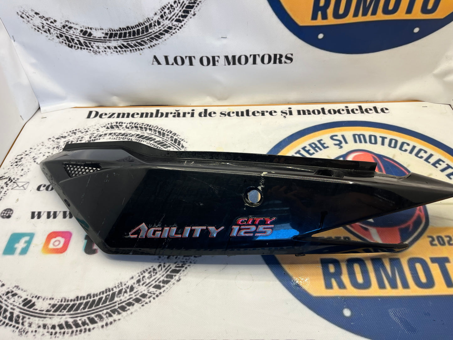 Carena posterioara stanga Kymco Agility City