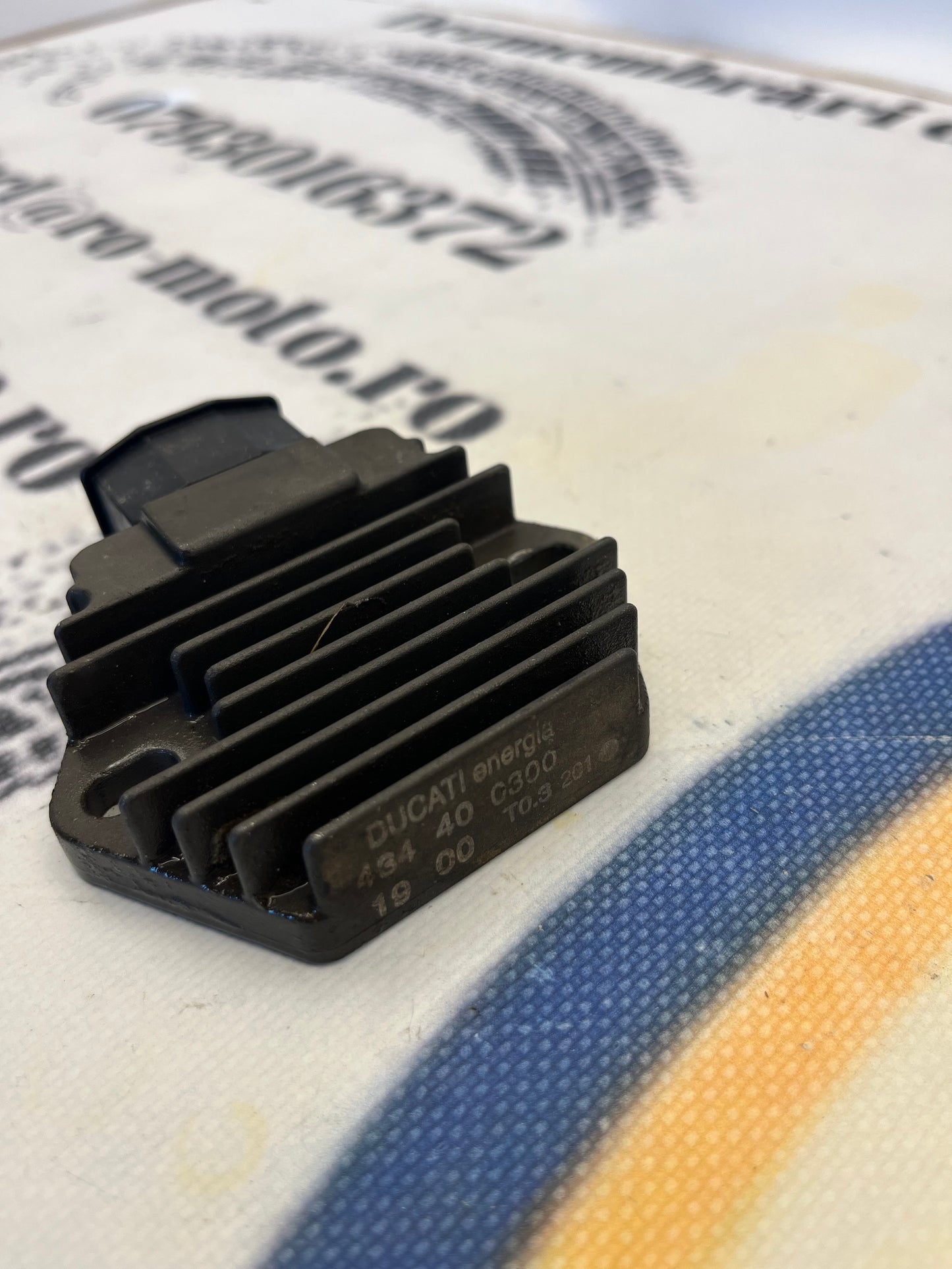 Regulator de tensiune - releu de incarcare Benelli Velvet YAMAHA YP 250 YP 300