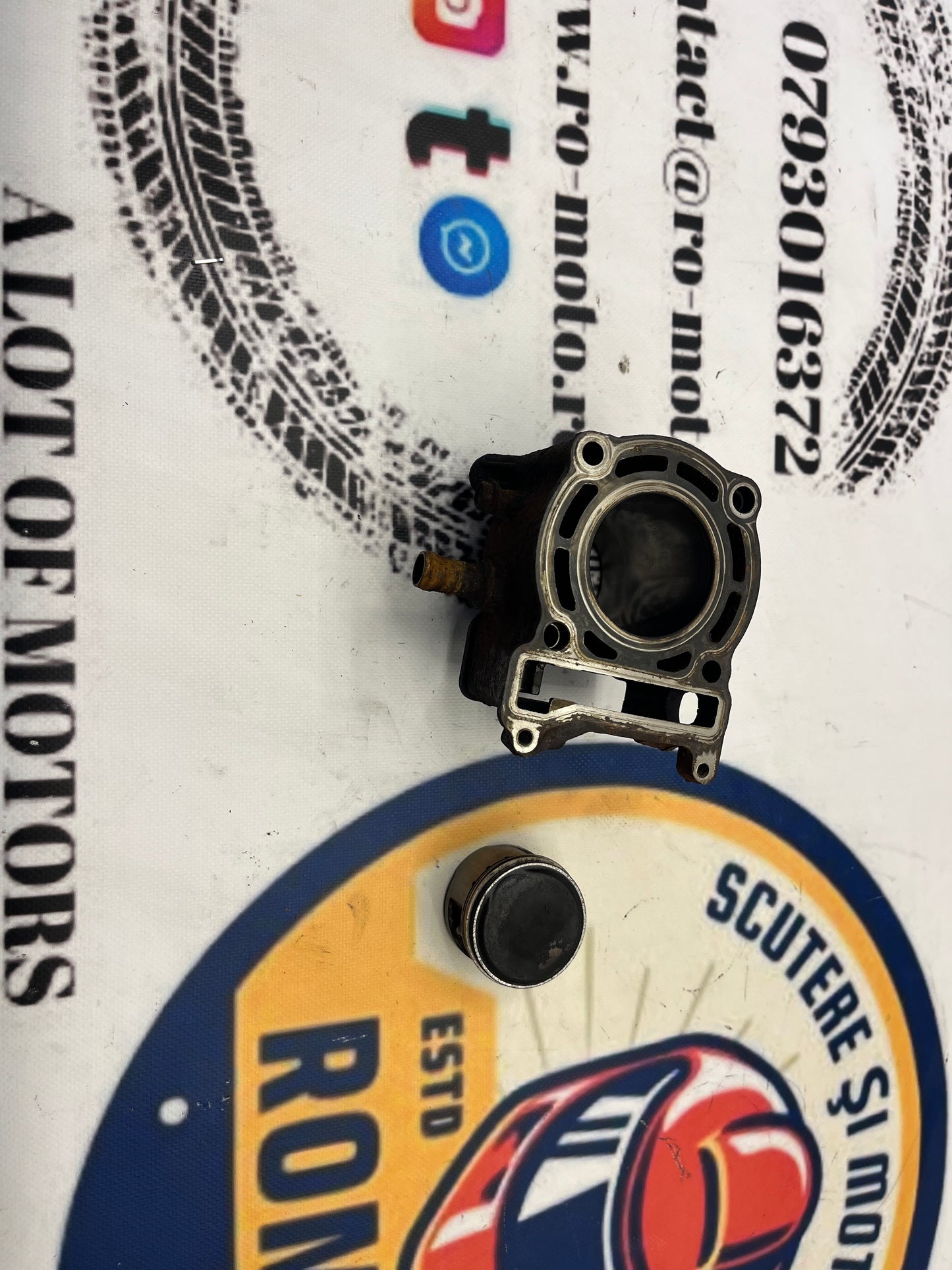 Piston si cilindru Yamaha Majesty Maxster MBK Thunder