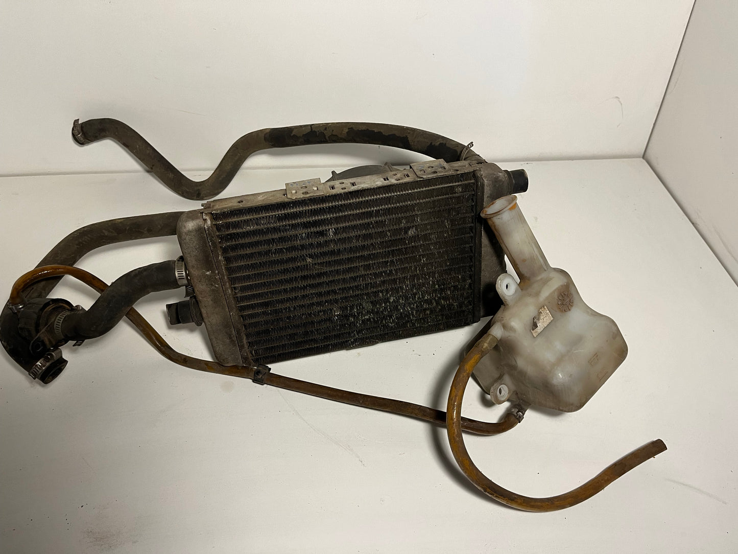 Vas de expansiune/ Radiator/ Ventilator/ Senzori Yamaha XC300 Versity 2003-2007