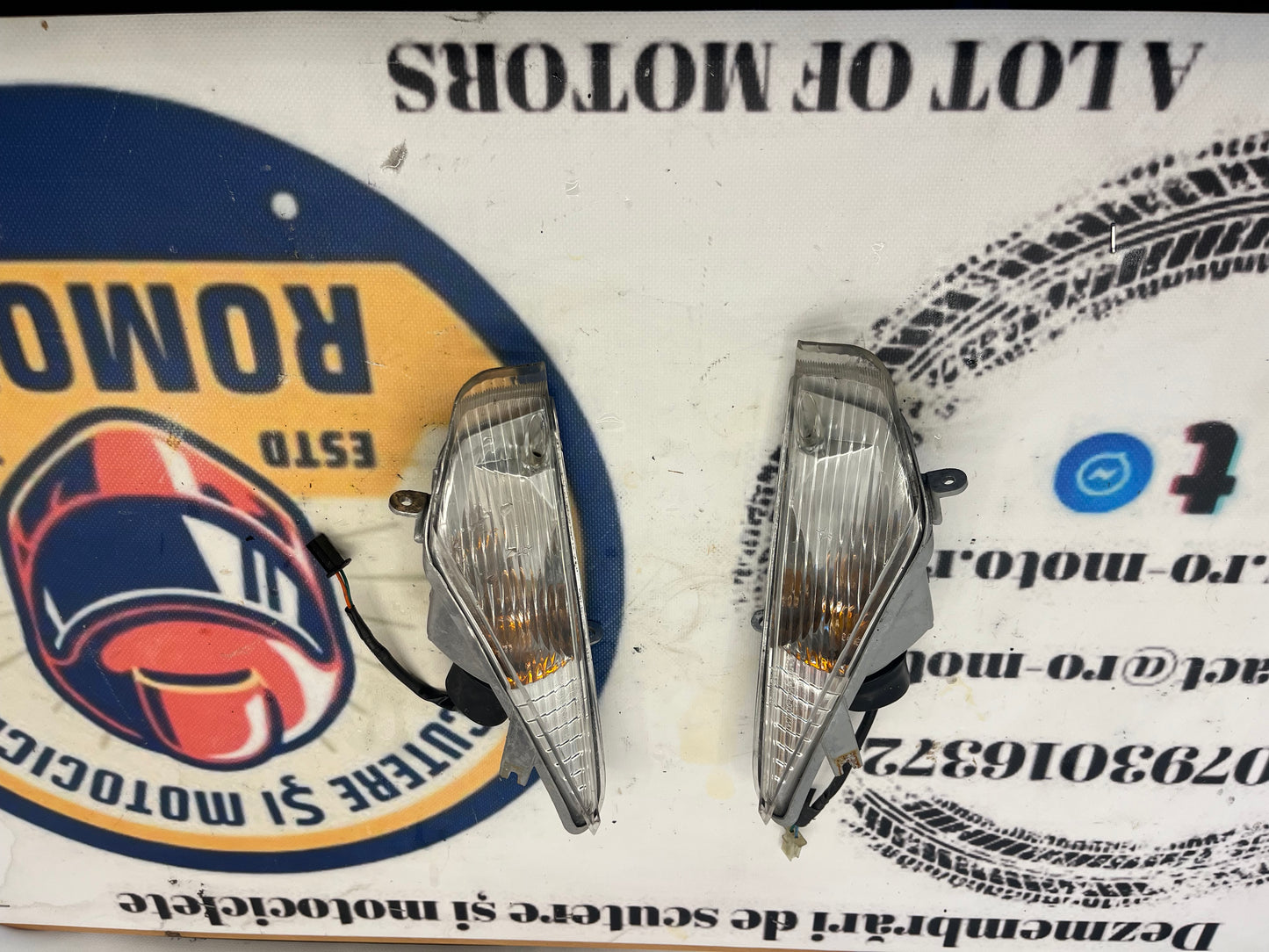 Semnalizare stanga si dreapta Honda SES Dylan