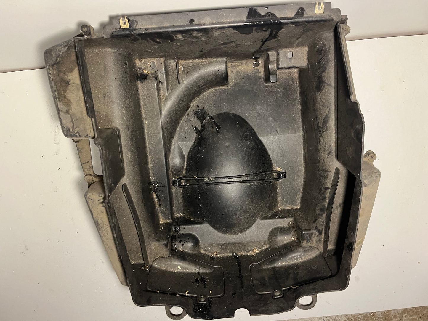 Loc depozitare sub sea Yamaha XC 300 Versity 2003-2007