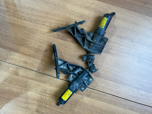 Pompe spalatoare faruri Forde Mondeo 2000-2005