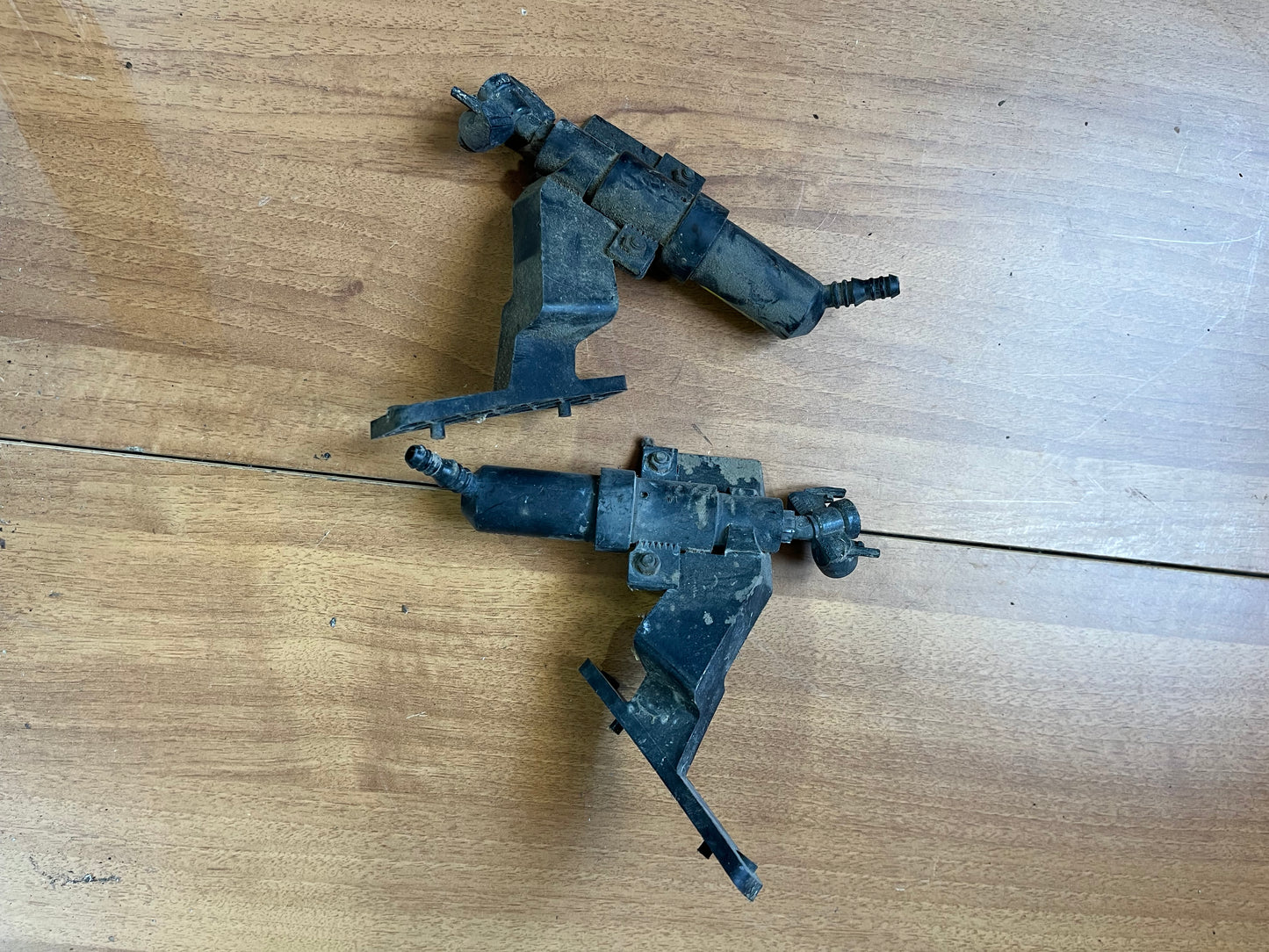 Pompe spalatoare faruri Forde Mondeo 2000-2005