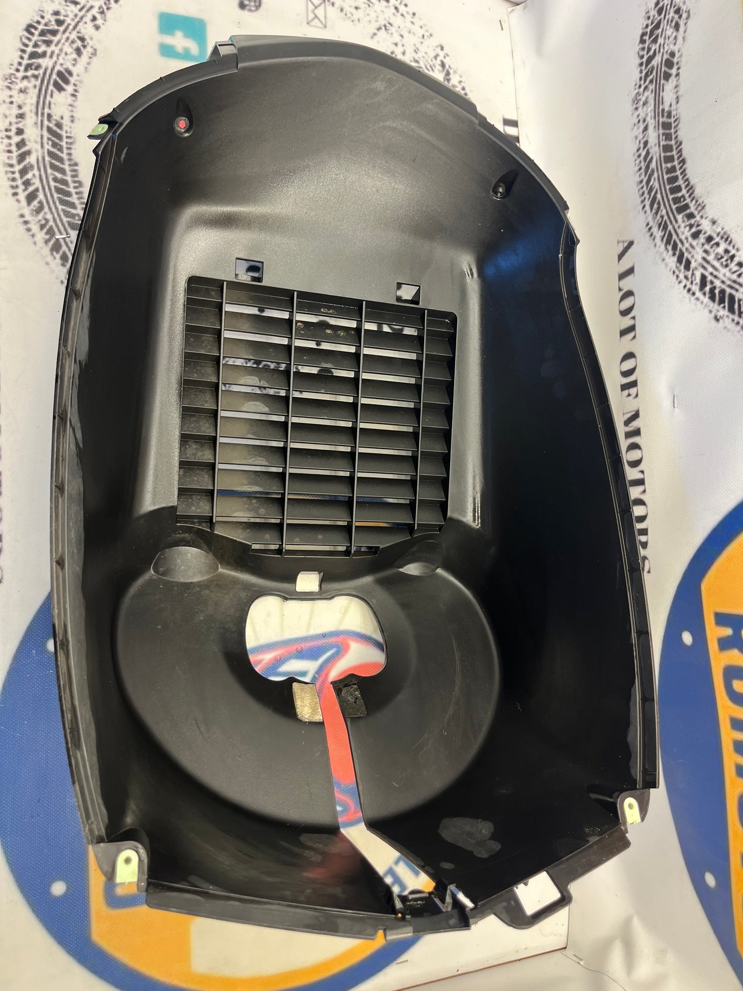 Carena sub jug - radiator Peugeot Satelis