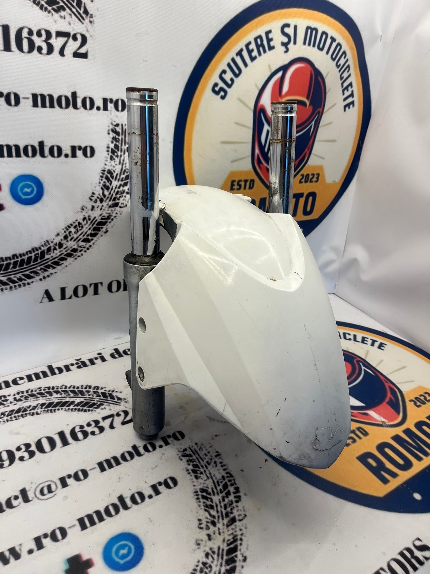 Aripa + amortizoare fata - telescoape Kymco Yager Kymco Dink