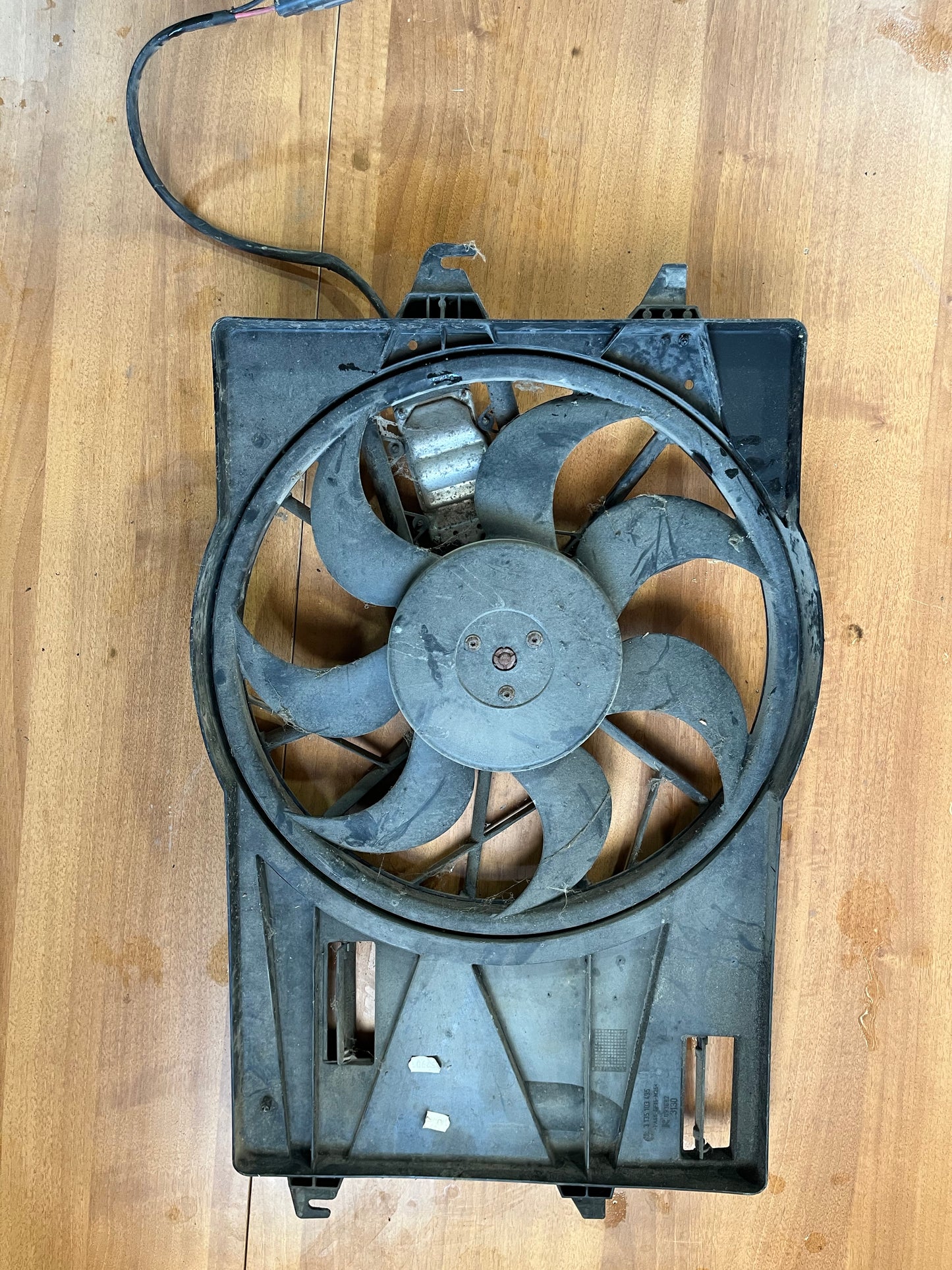 Electroventilator Ford Mondeo 2.0 diesel 2000-2005