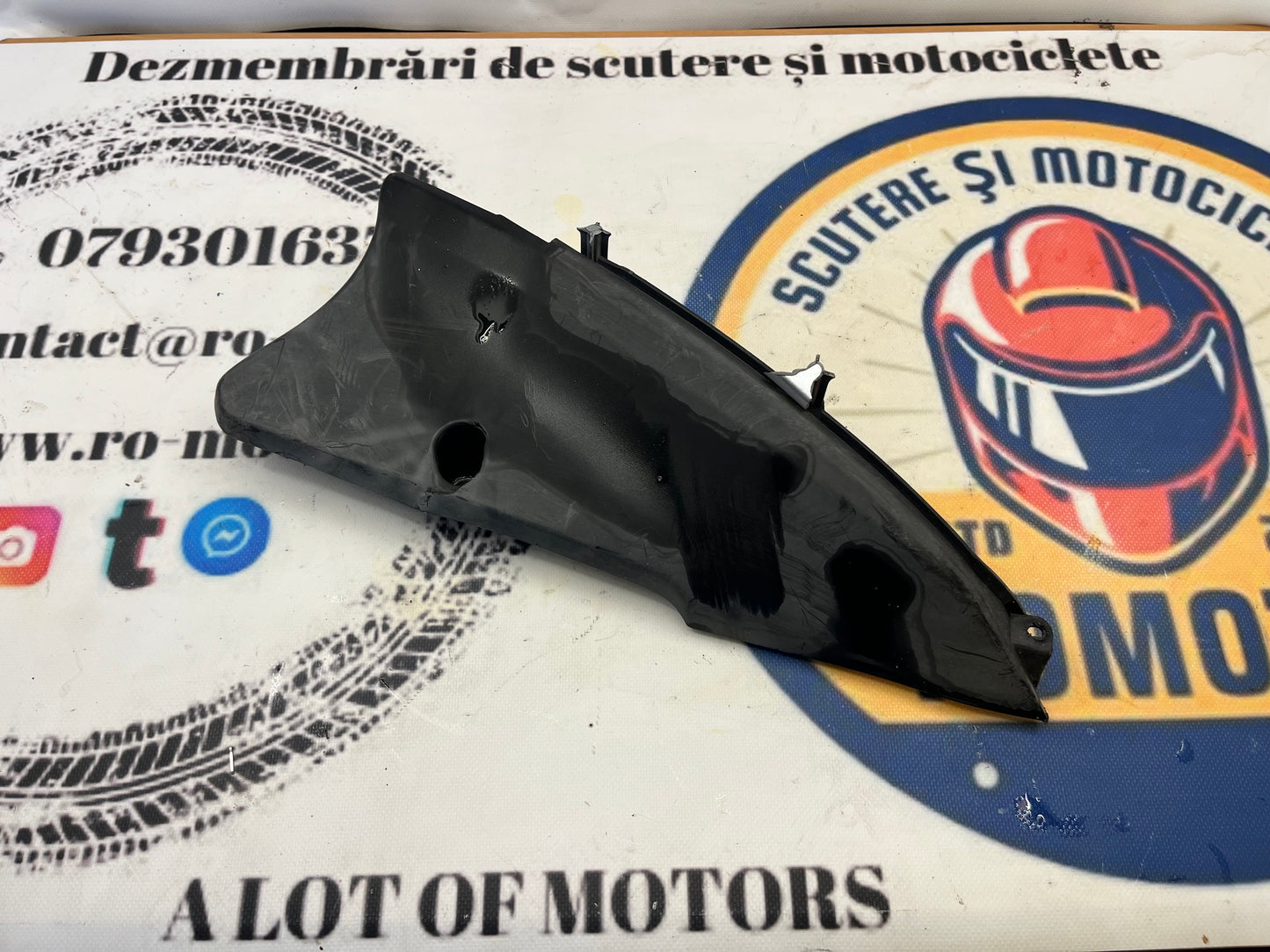 Carena scut dreapta Honda S-Wing FES