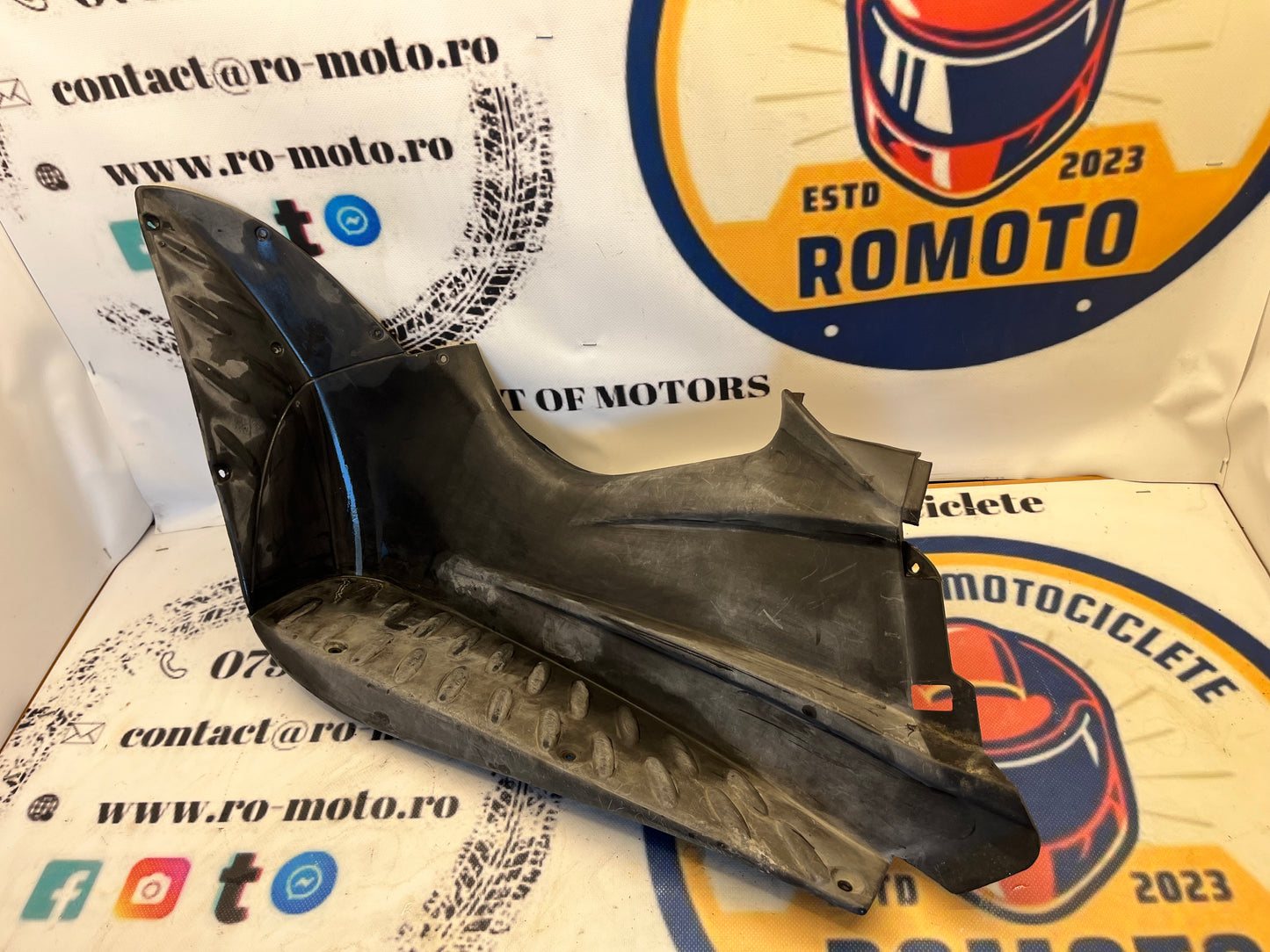Pod pedalier stanga Benelli Velvet
