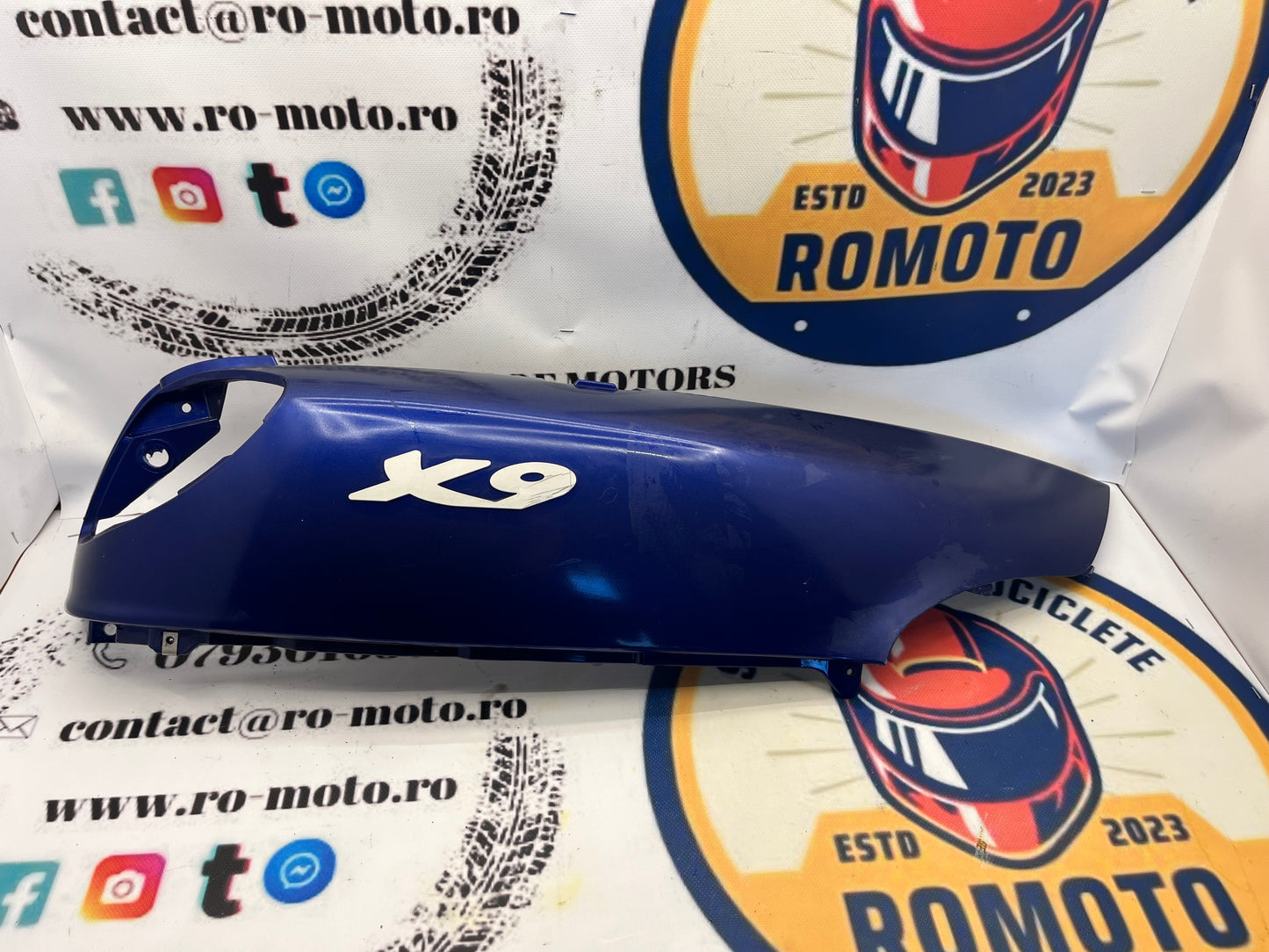 Carena posterioara dreapta Piaggio X9