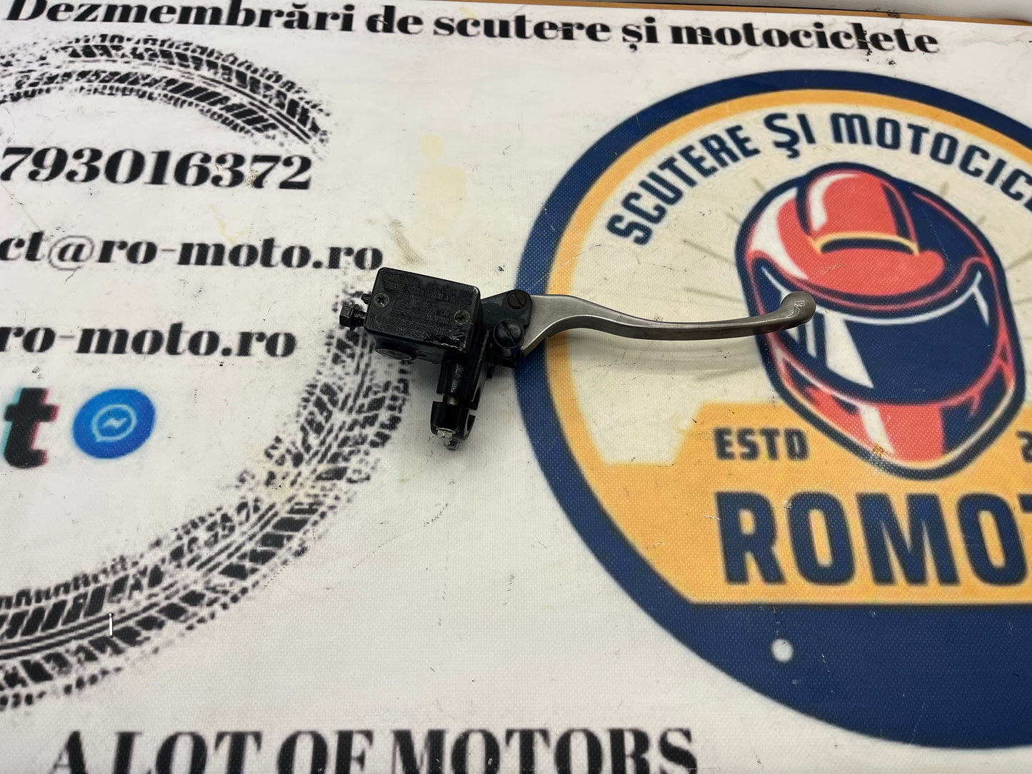 Pompa de frana dreapta cu maner si switch Honda S-wing FES