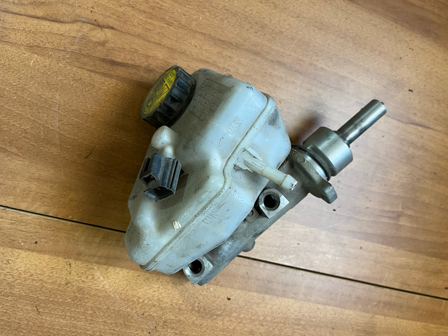 Vas lichid de frana si pompa frana Ford Mondeo 2000-2005