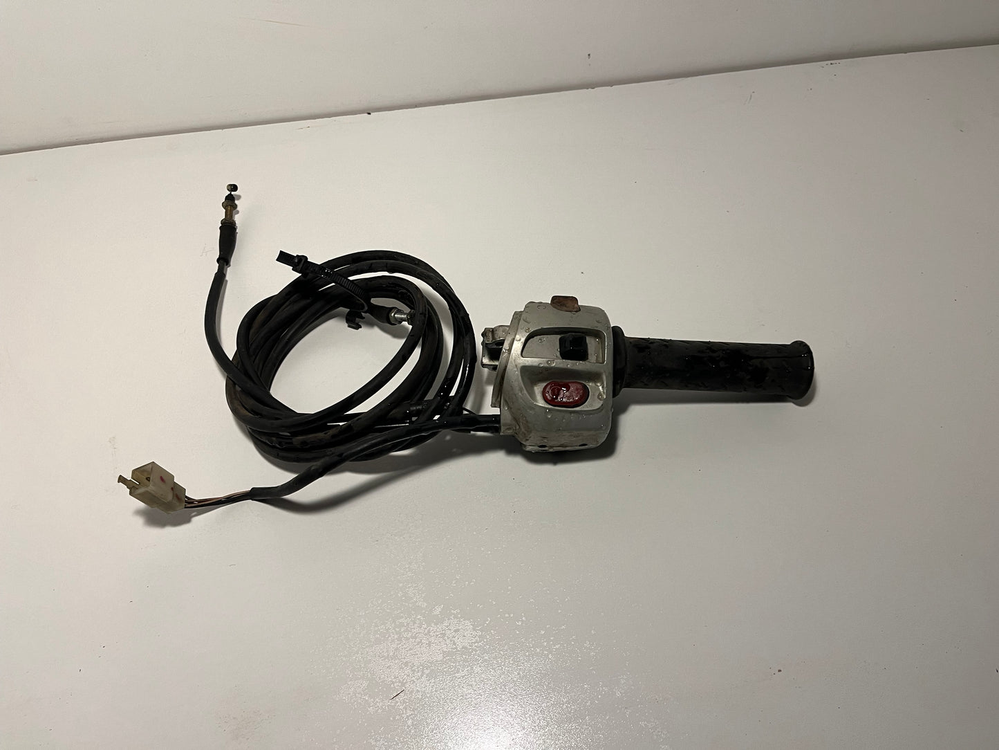 Comanda ghidon dreapta/ sufa acceleratie Yamaha XC 300 Versity 2003-2007