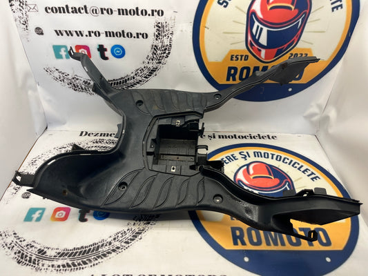 Carena pod pedalier Honda SH 125i