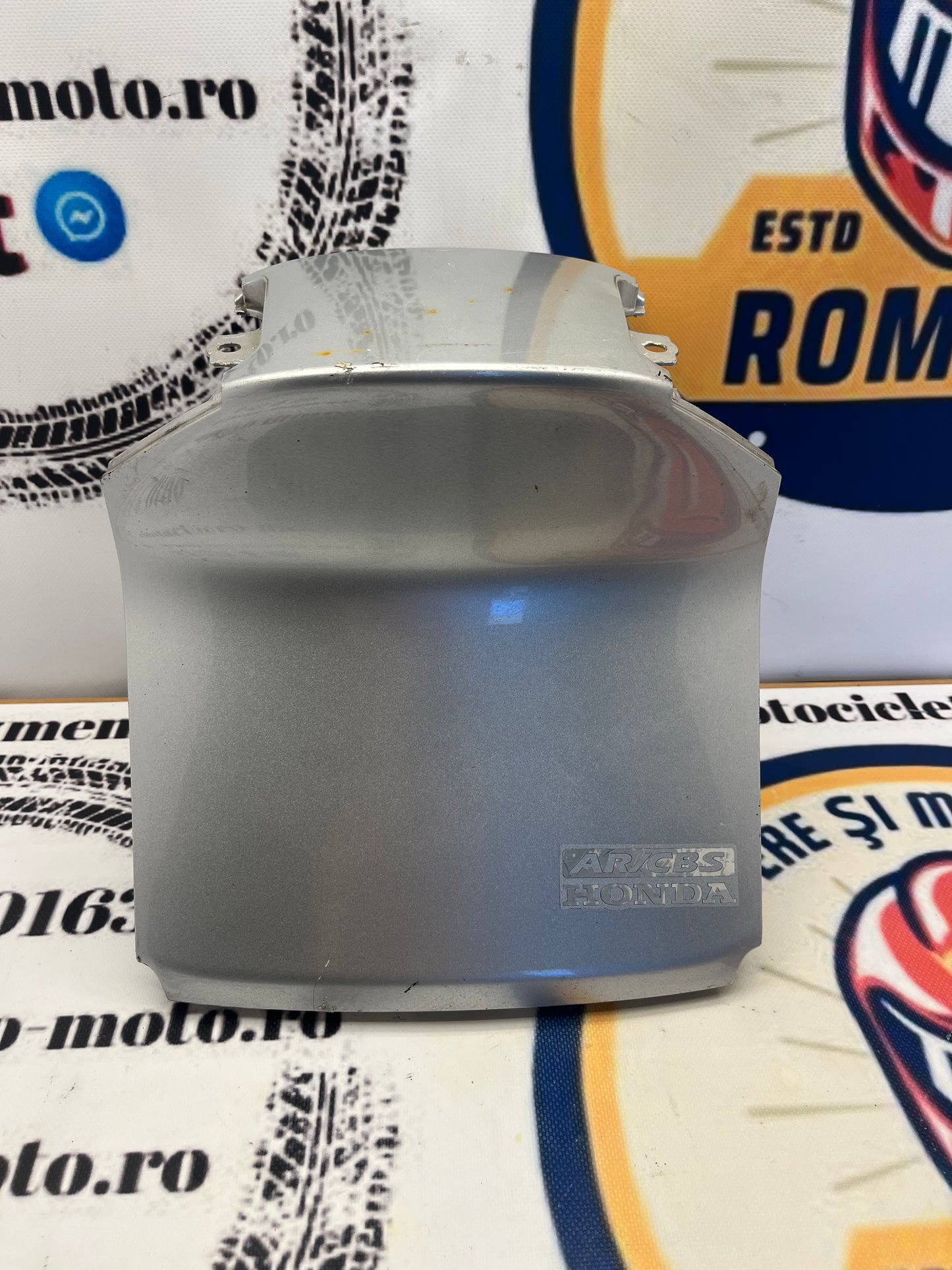 Carena centrala anterioara Honda Pantheon Honda Foresight