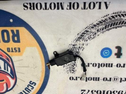 Actionator electric deschidere portbagaj Peugeot Tweet Sym Symphony